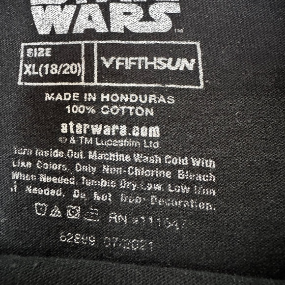 Genuine Star Wars Merch YODA Black Kids Shirt XL 18-20 Long Sleeve - Picture 3 of 6